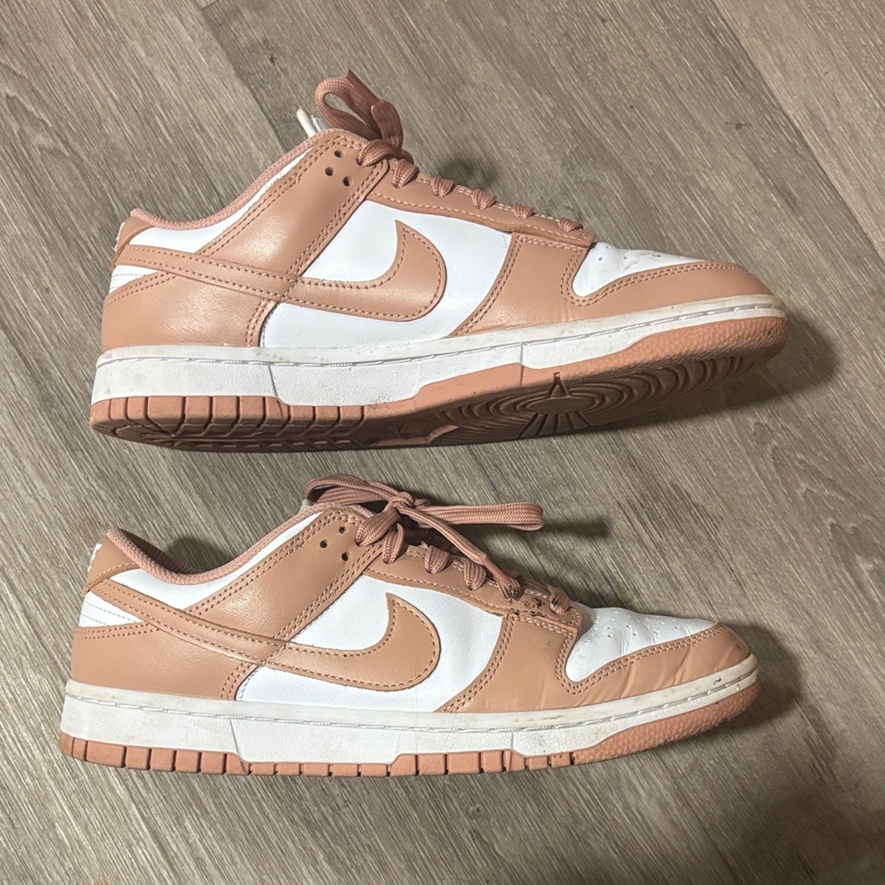 Nike White and Brown Low-Top Sneakers